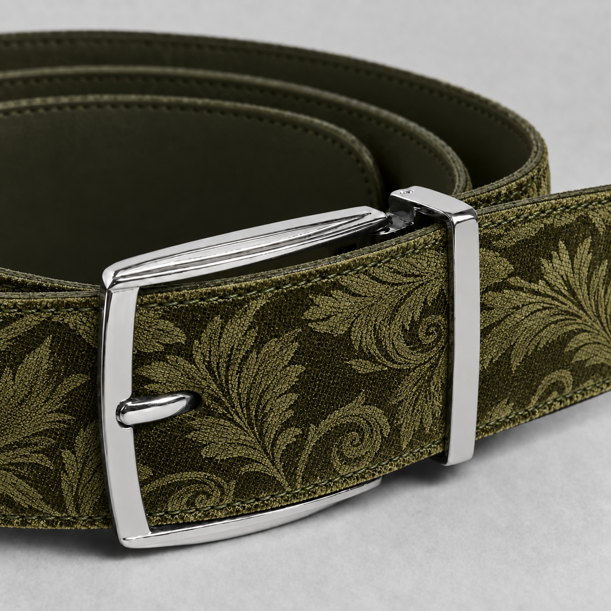 Lureaux Moss Velvet Paisley (Riem) - PRE-ORDER  - Nette Riemen Voor Heren