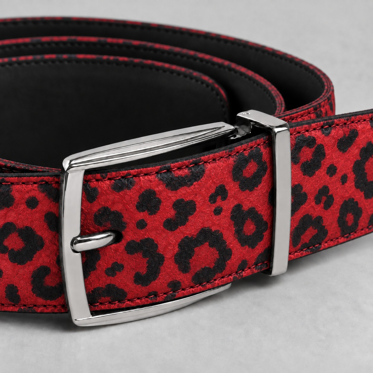 Lureaux Wild Ruby (Riem) - MADE-TO-ORDER  - Nette Riemen Voor Heren